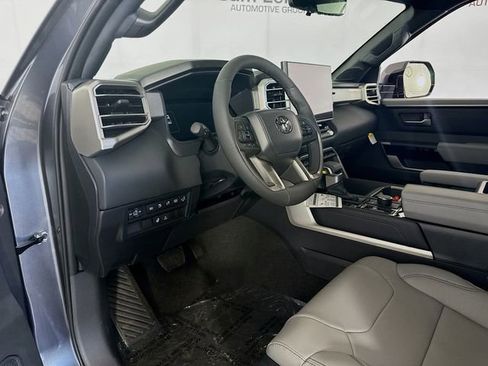 New 2026 Toyota Tundra Limited AWD/4WD image 9