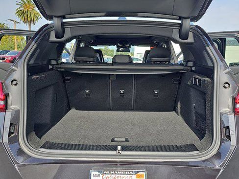 Used 2025 BMW X3 xDrive30i w/ Premium Package image 12