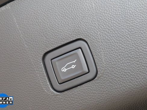 Used 2023 Chevrolet Traverse RS w/ LPO, Floor Liner Package image 67