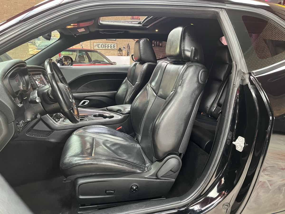 Used 2018 Dodge Challenger SXT Plus RWD image 20