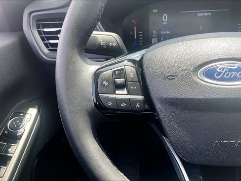Used 2023 Ford Escape SE FWD image 24