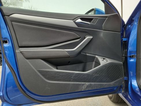 Used 2024 Volkswagen Jetta S image 13