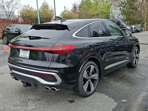 New 2026 Audi SQ5 Premium Plus image 4