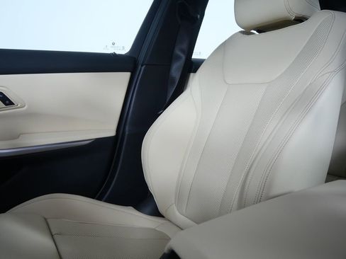 New 2026 BMW 330i Sedan image 23