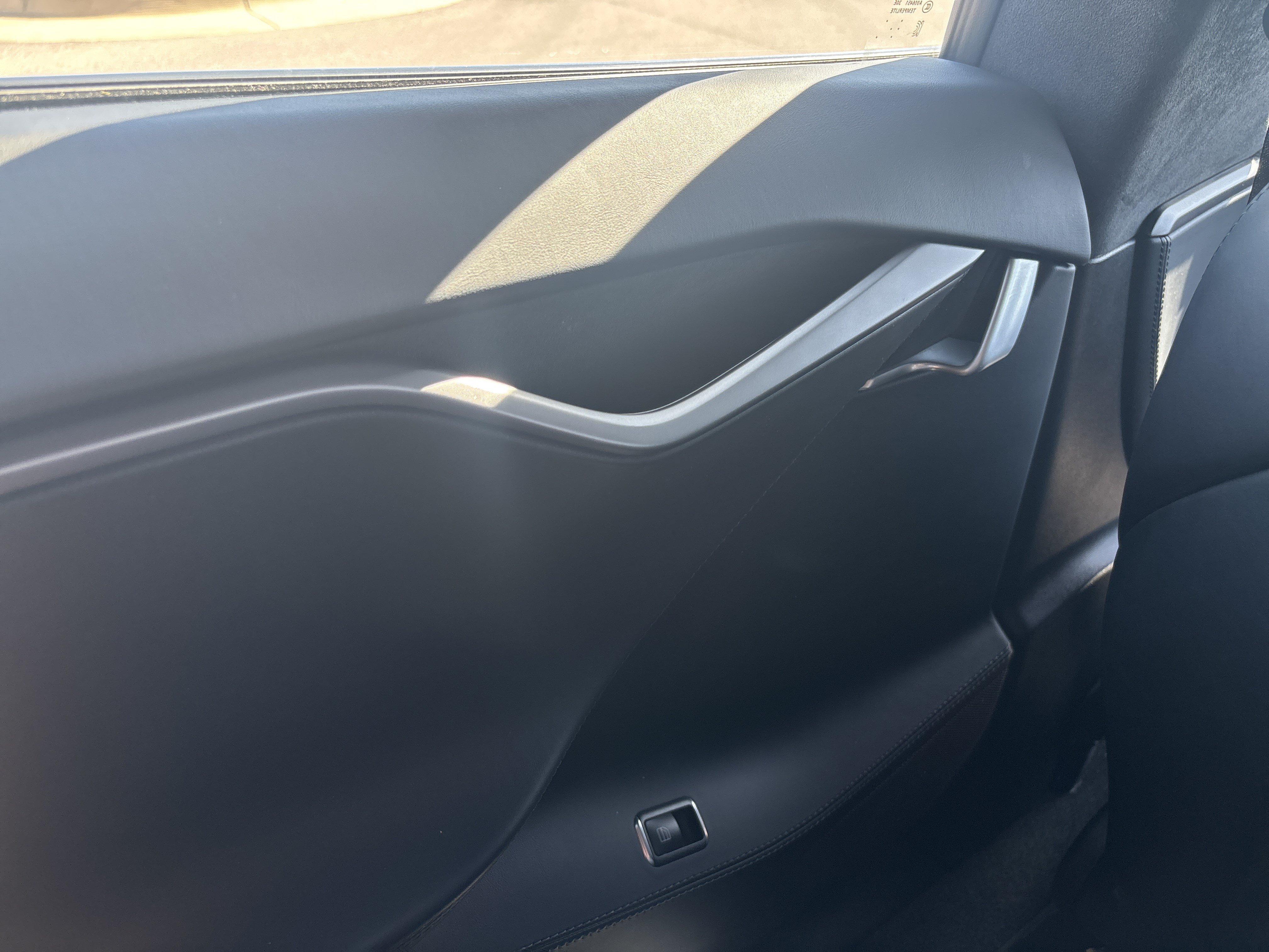 Used 2020 Tesla Model S Long Range Plus AWD/4WD image 34