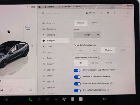 Used 2023 Tesla Model 3 Standard Range image 28