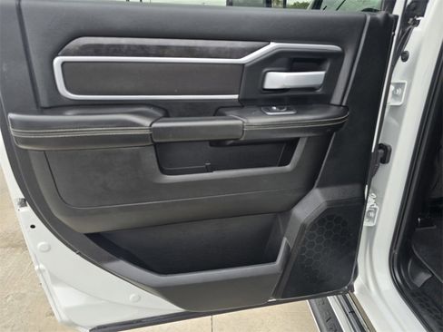 Used 2024 RAM 2500 Big Horn w/ Off Road Package image 14