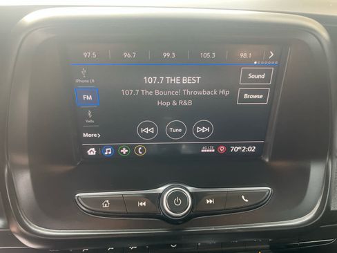 Used 2020 Chevrolet Camaro LT image 11