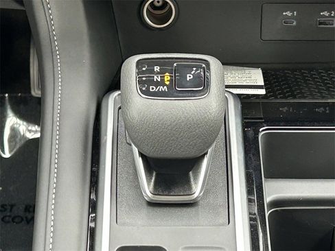 New 2025 Nissan Pathfinder SV image 15