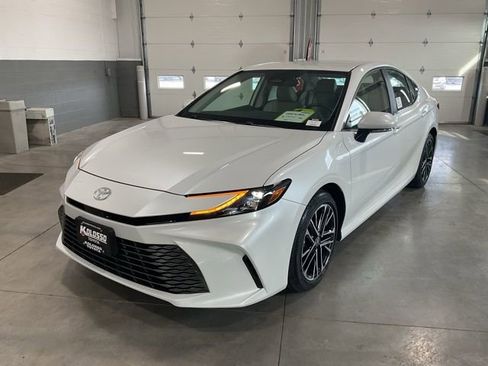 New 2026 Toyota Camry XLE image 3