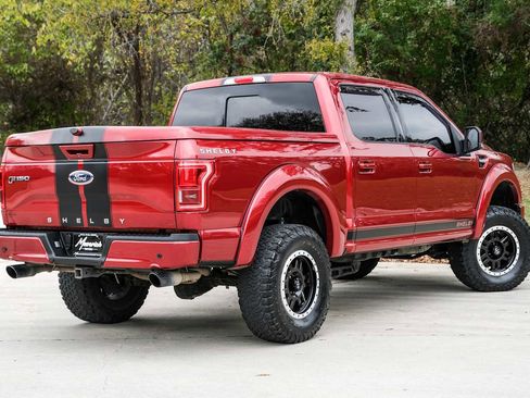 Used 2017 Ford F150 Lariat w/ Equipment Group 502A Luxury image 9