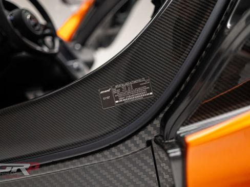 Used 2014 McLaren P1 image 34