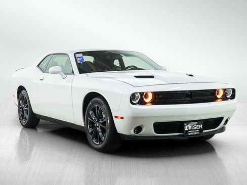 Used 2023 Dodge Challenger SXT w/ Blacktop Package image 7