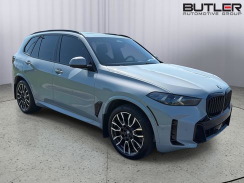Used 2024 BMW X5 xDrive40i w/ M Sport Package AWD/4WD image 8