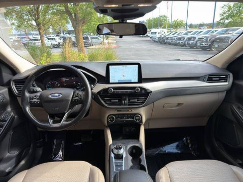 Certified 2020 Ford Escape SEL AWD/4WD image 33