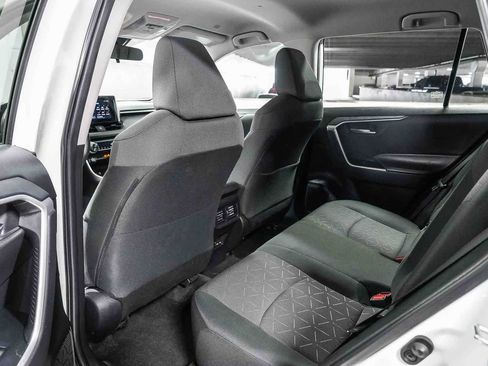 Certified 2024 Toyota RAV4 XLE FWD image 19