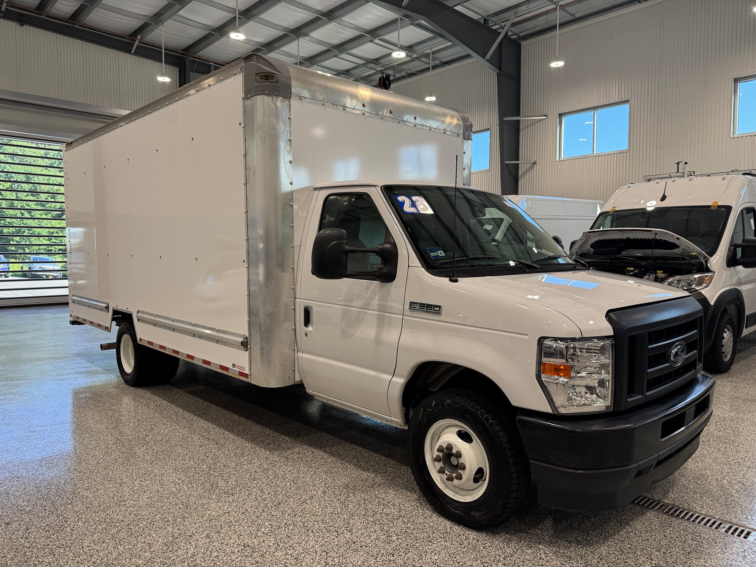 Used 2023 Ford E-350 and Econoline 350 Super Duty w/ Driver's Safety Package RWD image 4