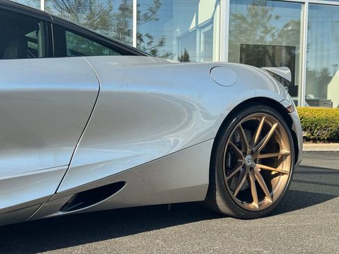 Used 2022 McLaren 720S Performance image 21