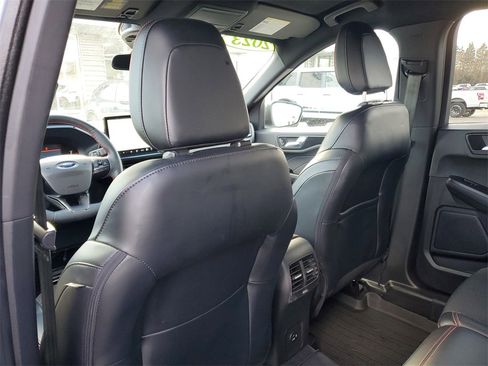 Used 2023 Ford Escape ST-Line w/ Tech Pack #1 image 30