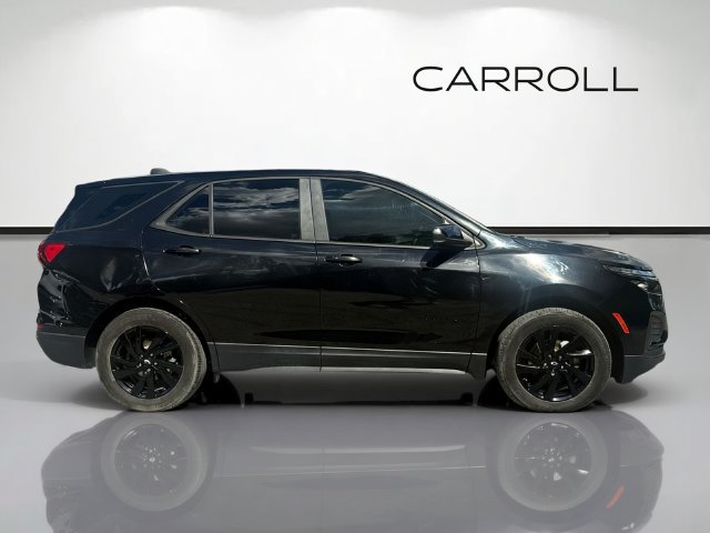 Used 2023 Chevrolet Equinox LS w/ Midnight Edition FWD image 2
