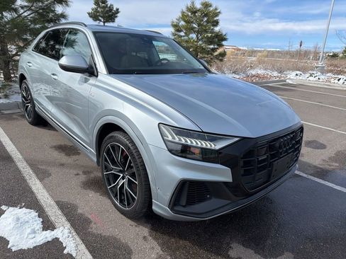 Used 2023 Audi Q8 Premium Plus w/ Premium Plus Package image 3