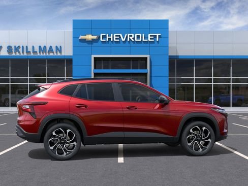 New 2026 Chevrolet Trax RS image 29