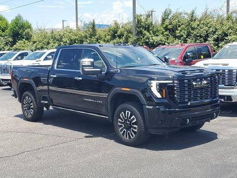 Used 2026 GMC Sierra 3500 Denali Ultimate AWD/4WD image 1