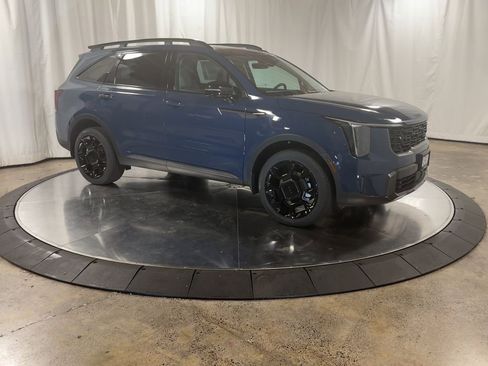 New 2025 Kia Sorento SX image 2