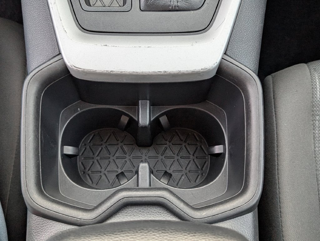 Used 2022 Toyota RAV4 XLE AWD/4WD image 9