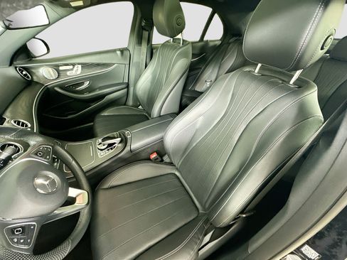 Certified 2018 Mercedes-Benz E 400 4MATIC Sedan image 26