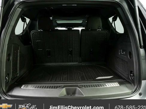 New 2026 Chevrolet Suburban Premier w/ Sun And Tow Package image 32