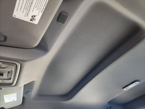 Used 2021 Chevrolet Silverado 1500 LT Trail Boss w/ Convenience Package II image 26