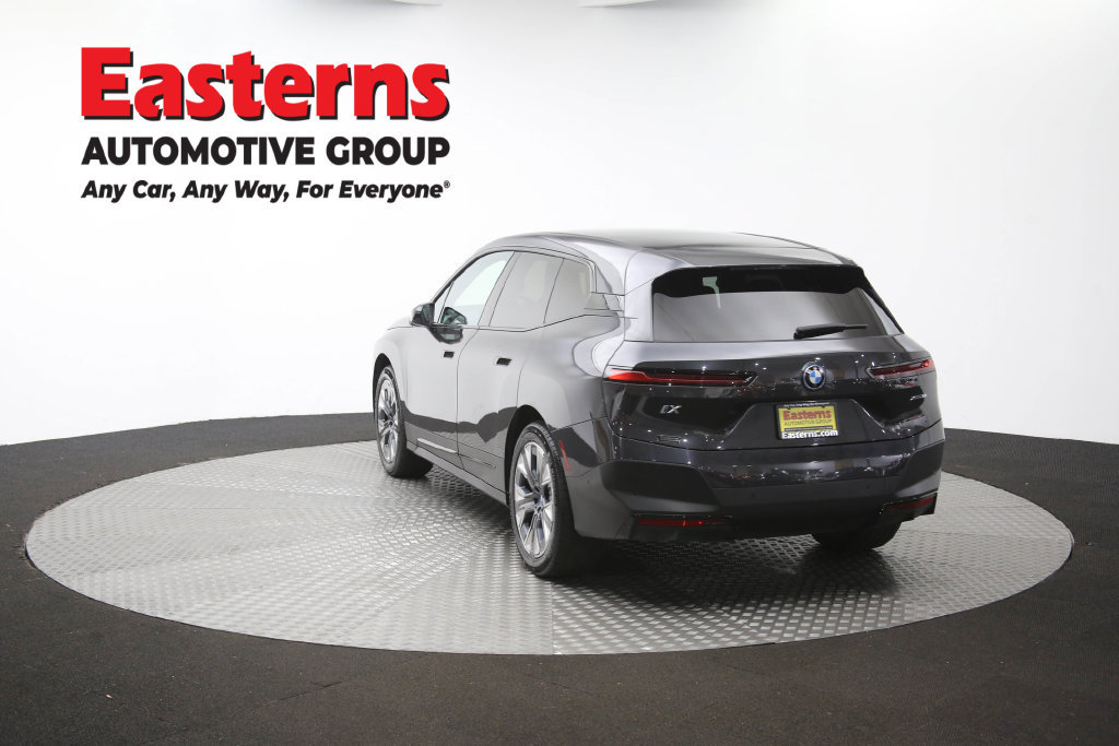 Used 2024 BMW iX xDrive50 AWD/4WD image 66