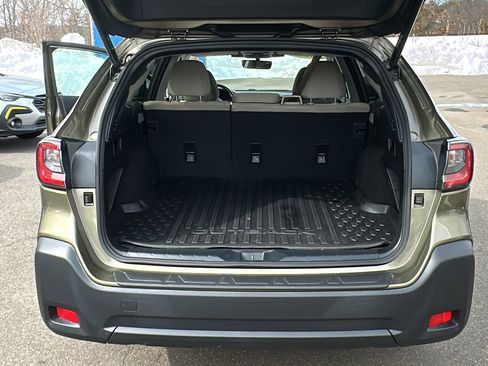 Used 2023 Subaru Outback Premium image 23