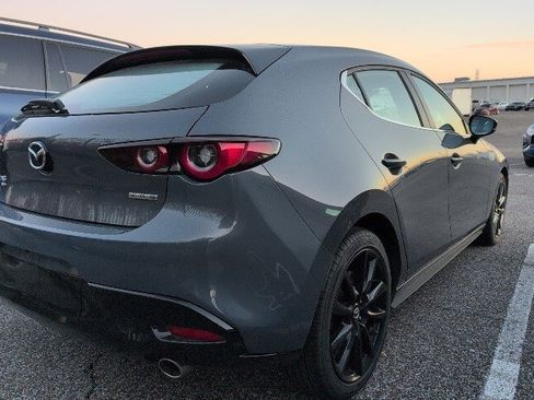 Used 2024 MAZDA MAZDA3 s image 5