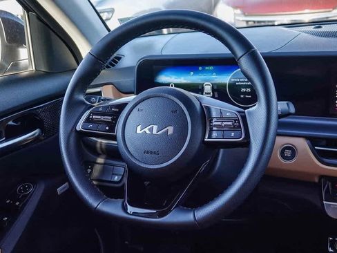 Used 2024 Kia Seltos SX image 14