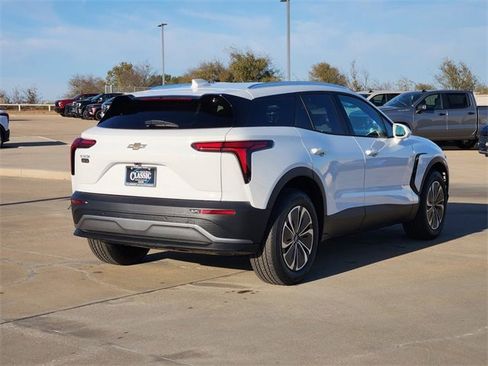 New 2026 Chevrolet Blazer EV LT image 6