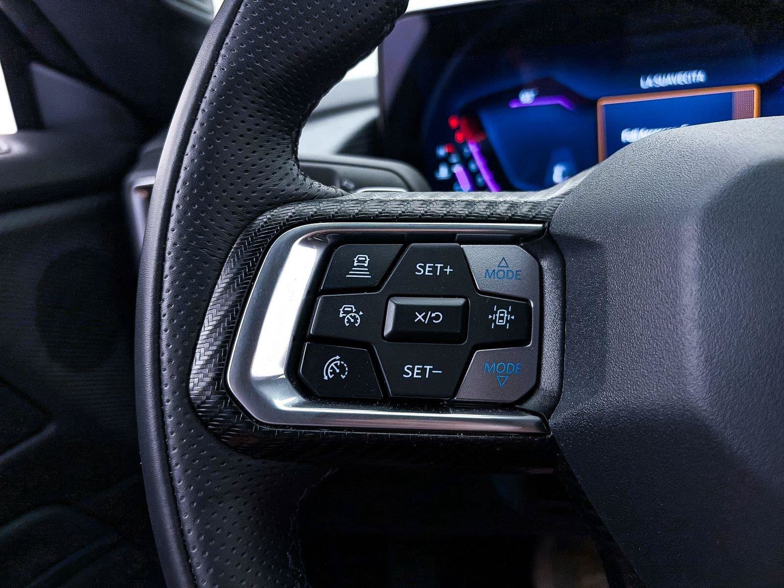 Used 2025 Ford Mustang GT Premium RWD image 39