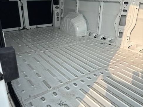 Used 2026 RAM ProMaster 2500 w/ Convenience Group FWD image 7