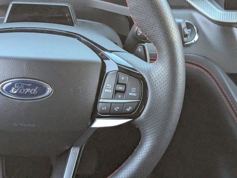 Used 2025 Ford Explorer ST w/ Sun And Sound Package image 21