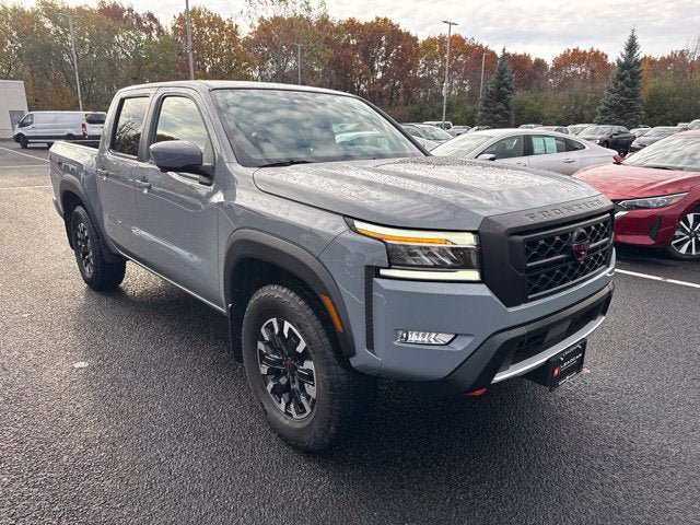 Used 2023 Nissan Frontier PRO-4X w/ Pro Convenience Package AWD/4WD image 3