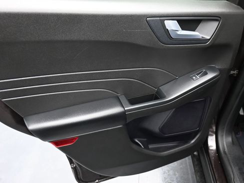 Used 2023 Ford Escape ST-Line Select w/ Tech Pack #1 image 12