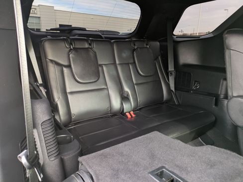 Used 2021 Ford Explorer ST image 31