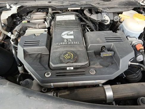 Used 2022 RAM 3500 Laramie image 78