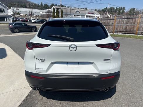 Used 2024 MAZDA CX-30 AWD 2.5 S w/ Select Sport Pkg image 8