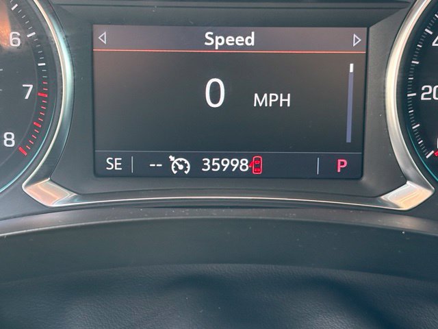 Used 2023 Chevrolet Traverse LT FWD image 4