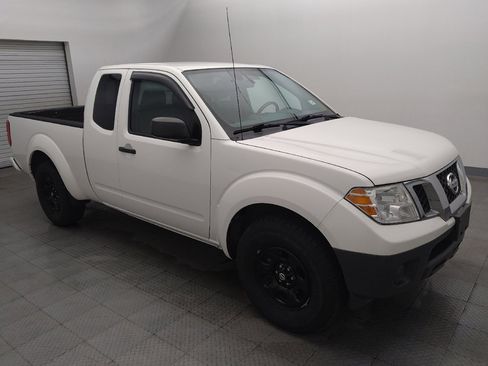 Used 2021 Nissan Frontier S RWD image 11
