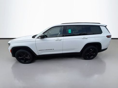 Used 2023 Jeep Grand Cherokee L Laredo AWD/4WD image 6