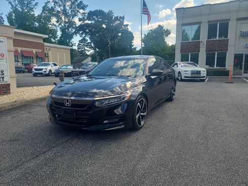 Used 2020 Honda Accord Sport image 5