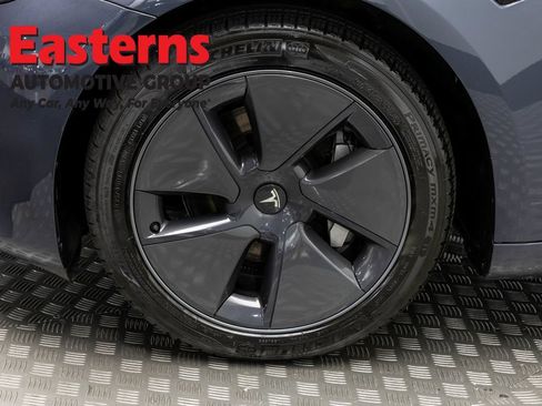 Used 2023 Tesla Model 3 Standard Range RWD image 26